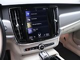 Volvo V90 2,0 D4 140kW Drive-E Momentum - náhled 18