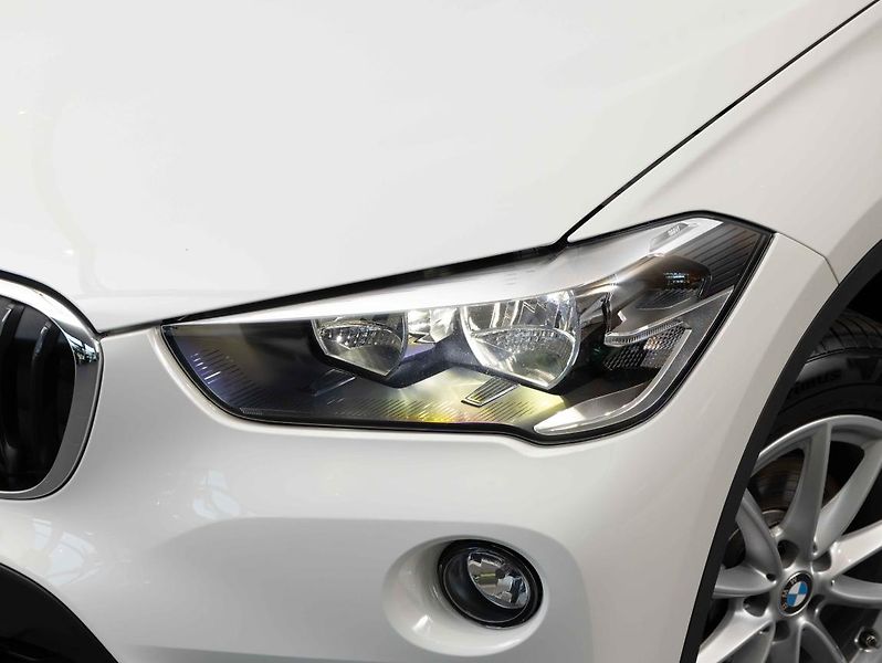 BMW X1 sDrive 18i - fotka 8 z 22