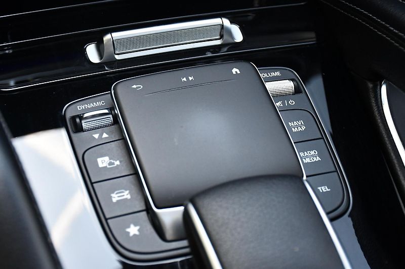 Mercedes-Benz GLE 350DE 4MATIC - fotka 40 z 42