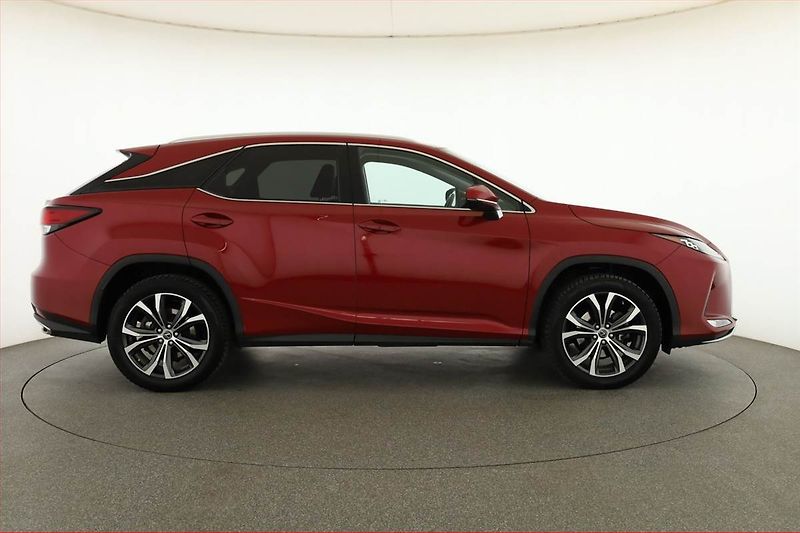 Lexus RX 400h (2022) 300 AWD, ACC, Výhřev, Kamera - fotka 6 z 21