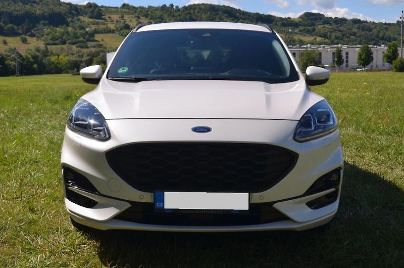 Ford Kuga (2020) ST Line X - fotka 7 z 42