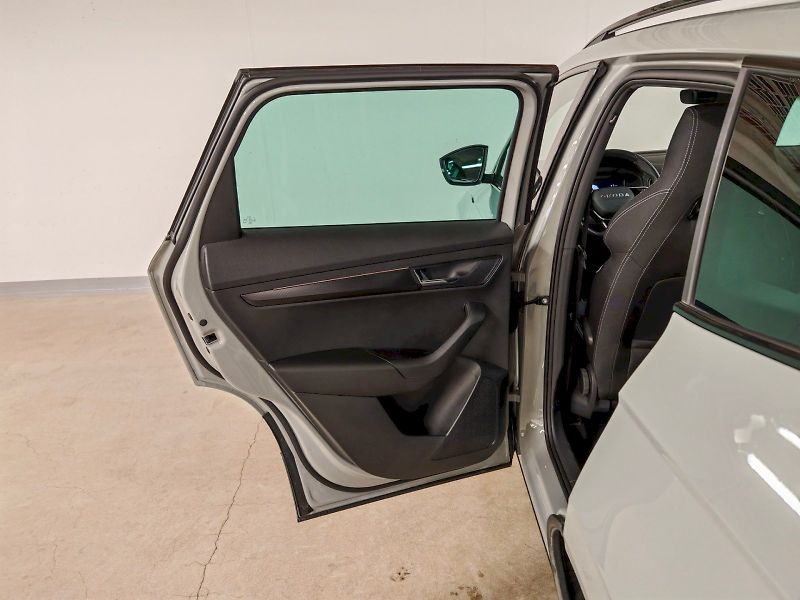 Škoda Karoq (2025) 1.5 TSI 110 kW DSG Sportline - fotka 24 z 32