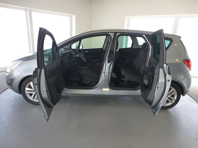 Opel Meriva (2011) 1,4i-88KW**KLIMA*ALU**TEMPOMAT - fotka 26 z 26