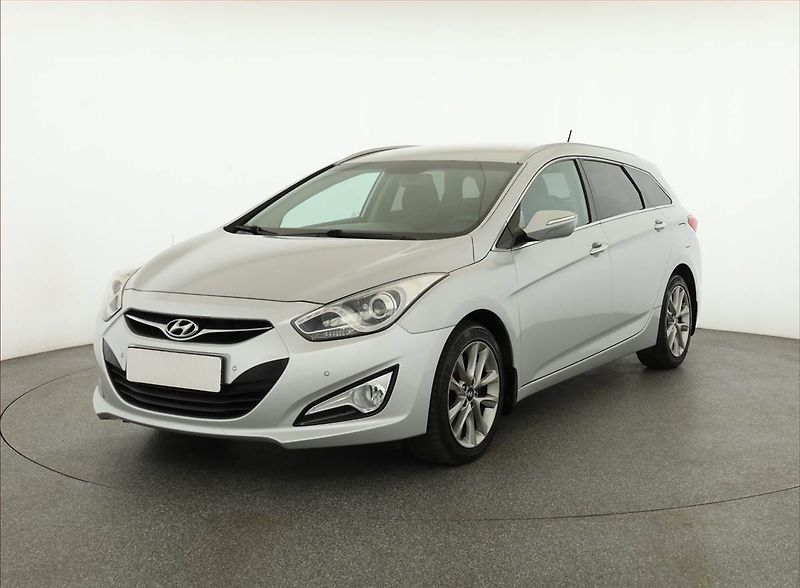 Hyundai i40 (2014) 1.7 CRDi, Serv.kniha, Tempomat - fotka 2 z 18