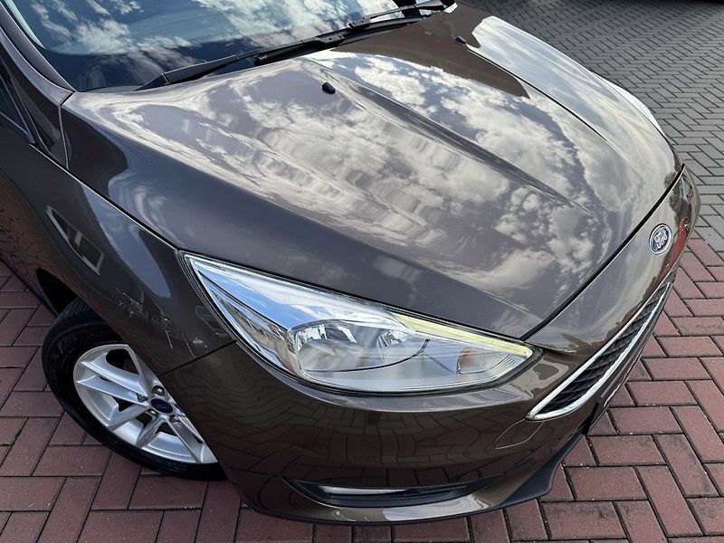 Ford Focus (2017) 1.6 Ti-VCT Digi Klima Tempomat - fotka 35 z 45