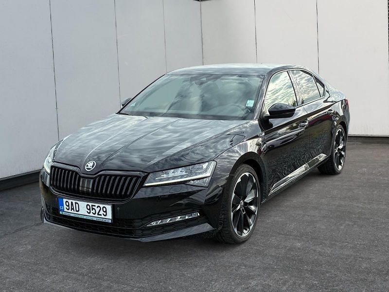 Škoda Superb (2022) SPORTLINE 1.5TSI 110kW DSG CZ  - fotografie inzerátu