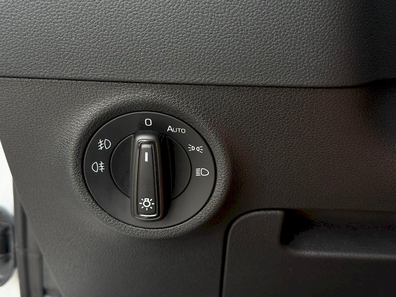 Škoda Karoq (2025) 1.5 TSI 110 kW DSG - fotka 14 z 23
