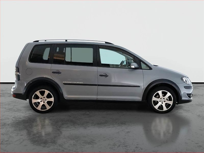 Volkswagen Touran (2008) Cross 1.9 TDI, Automat - fotka 6 z 21
