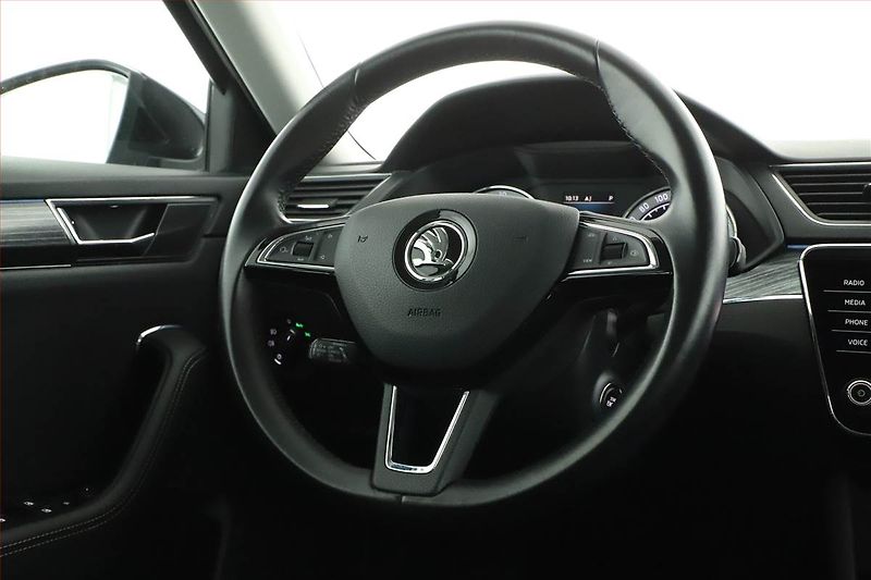 Škoda Superb (2020) Style 2.0 TDI, Automat, ČR - fotka 8 z 20