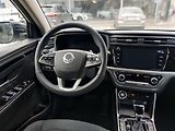KGM Korando 1.5T, Style+2WD, AT, SKLADEM - náhled 13