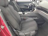 Peugeot 3008 (2019) 1.5 BlueHDi, Automat - náhled 9
