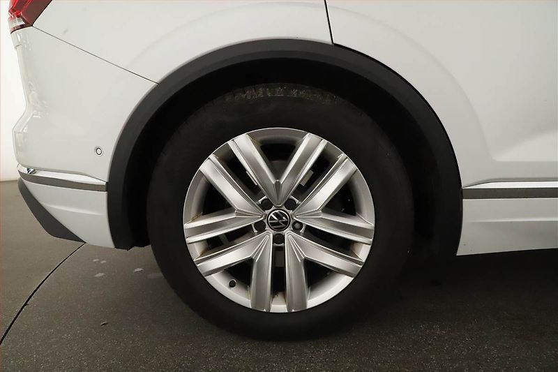 Volkswagen Touareg (2022) 3.0 TDI - fotka 15 z 23