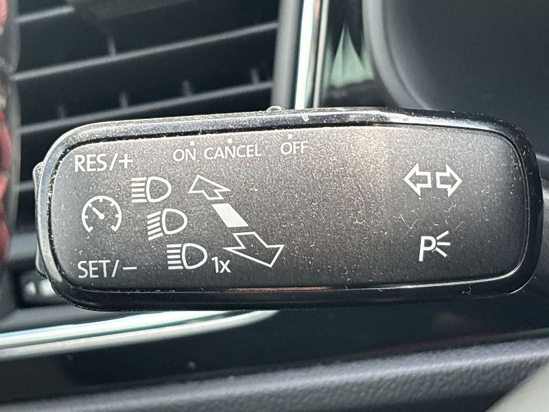 Seat Leon (2019) 1.5 TSI FR - fotka 17 z 27