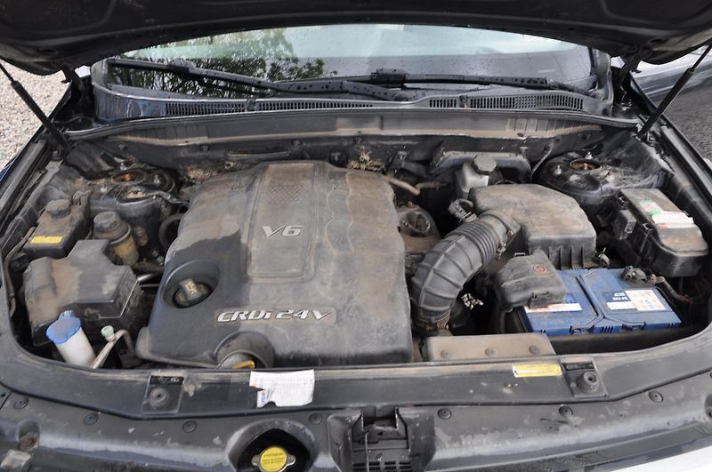 Hyundai ix55 3.0CRDi V6 24V 176kW - fotka 13 z 18