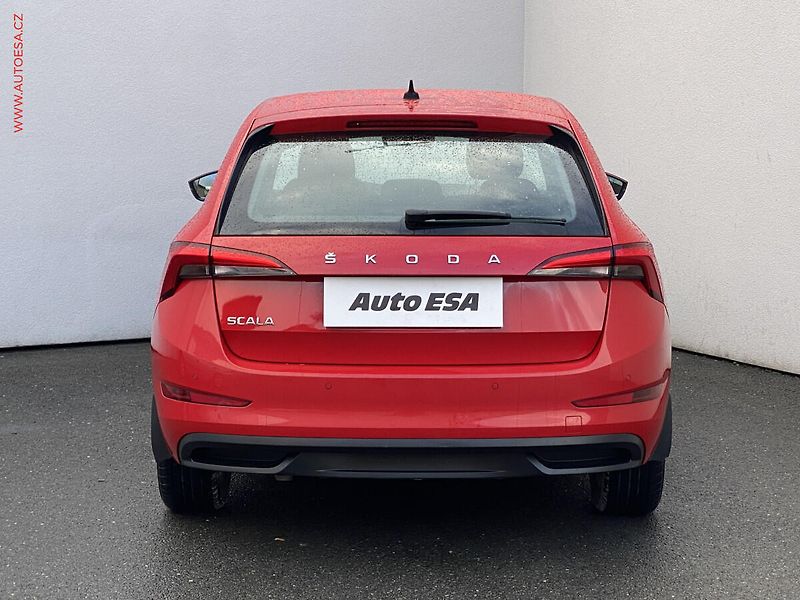 Škoda Scala (2020) 1.6 TDi, Ambition, DSG, LED - fotka 5 z 18