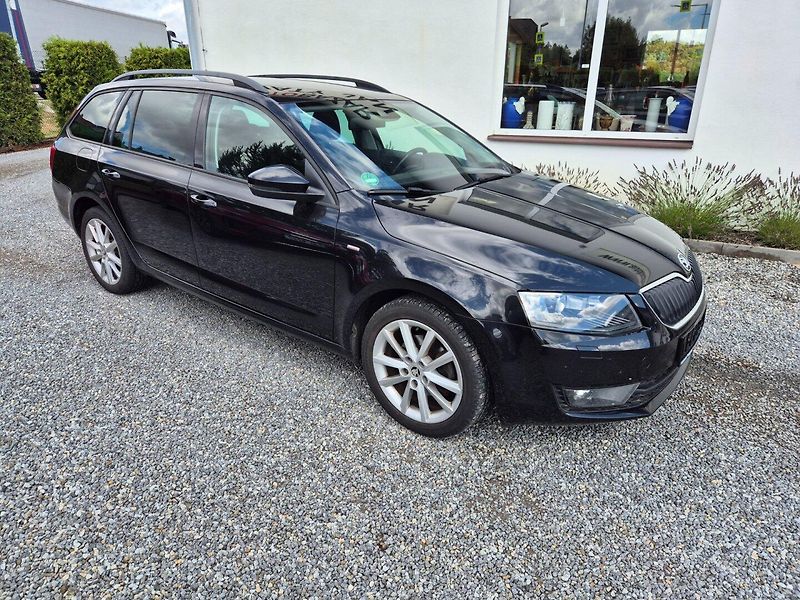 Škoda Octavia (2016) 2.0 TDI JOY TOP NAVI XENONY - fotka 3 z 36