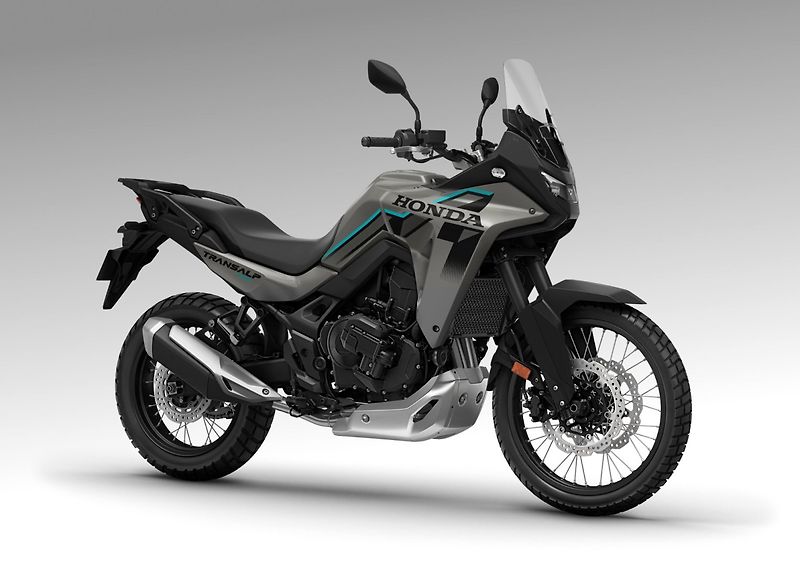 Honda XL 750 Tranalp (2026) E-Clutch - fotka 4 z 8