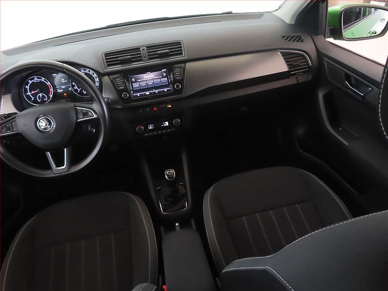 Škoda Fabia (2020) Style 1.0 TSI, Tempomat - fotka 8 z 14