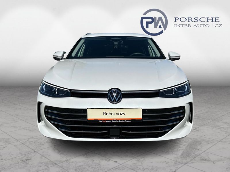 Volkswagen Passat Elegance 2,0 TDI 110 kW - fotka 2 z 23
