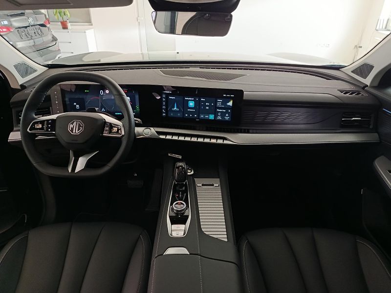 MG MGS9 (2026) Premium 1.5 TGI PHEV 220 kW - fotka 7 z 8