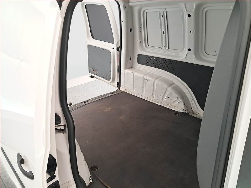 Volkswagen Caddy (2012) 1.6 TDi, ČR - fotka 13 z 13