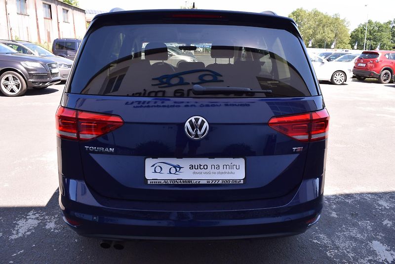 Volkswagen Touran (2017) 1.4TSI 110kw COMFORTLINE BMT  - fotka 8 z 51