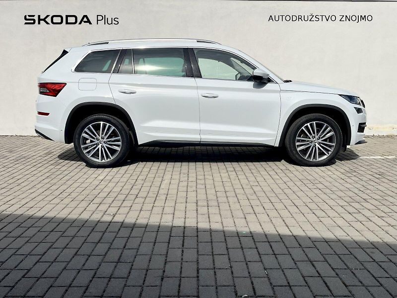 Škoda Kodiaq (2019) 2,0TSI 140KW 4x4 DSG L&K - fotka 20 z 23