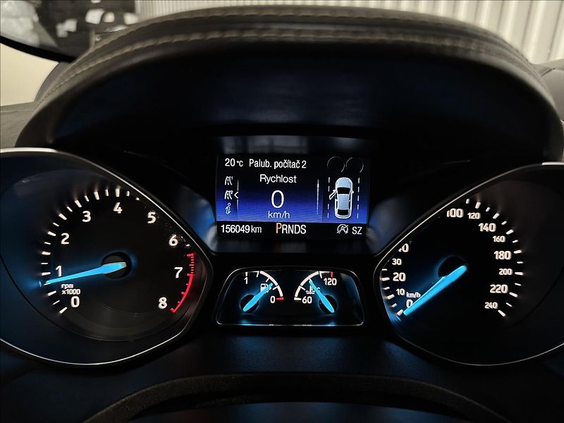 Ford Kuga 1.5EB 129kW AWD VIGNALE 2XALU - fotka 17 z 45