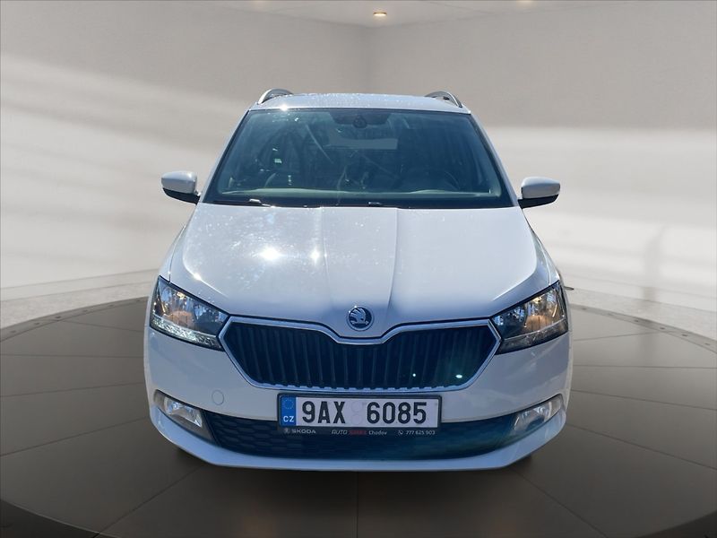 Škoda Fabia 1,0 TSI 70 Ambition - fotka 2 z 11