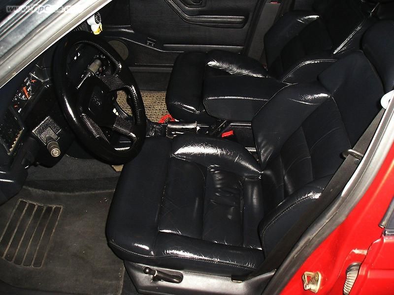 Peugeot 405  MI16 je silný i po letech