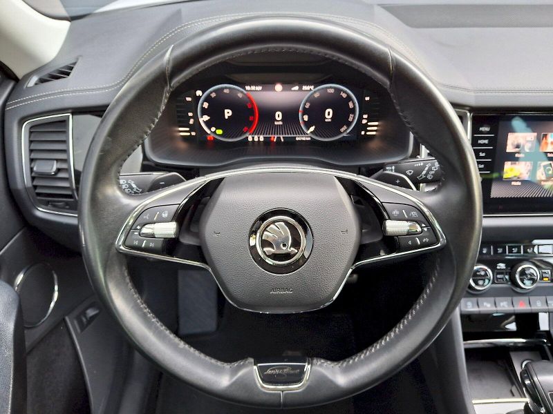 Škoda Kodiaq (2023) L&K DSG 4x4 2,0TDi 147kW - fotka 17 z 35