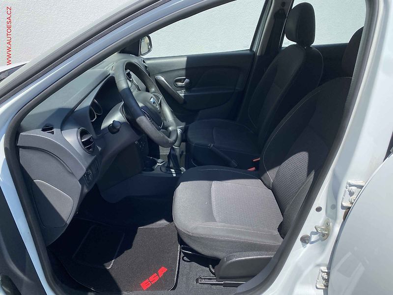 Dacia Sandero (2018) 1.0i, 1.maj,ČR, Klima - fotka 9 z 15