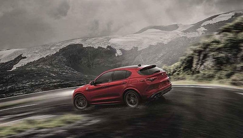 Alfa Romeo Stelvio Quadrifoglio.