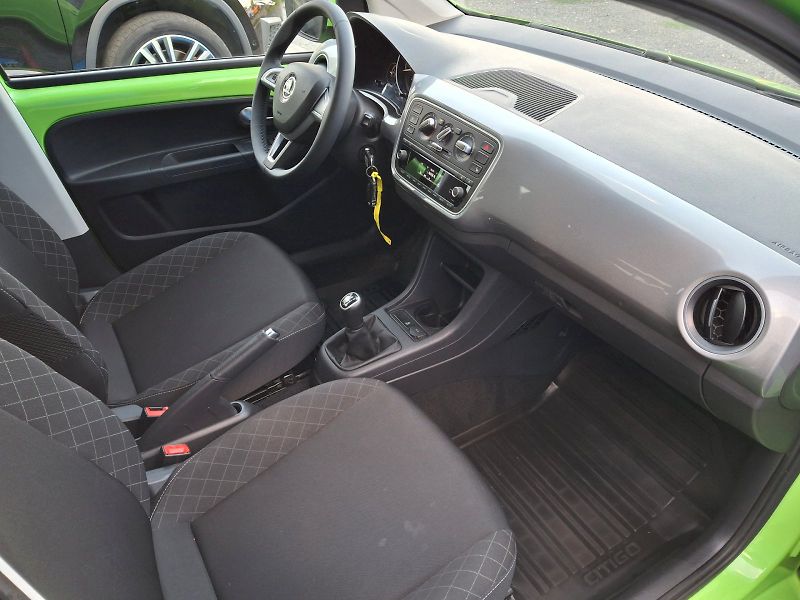 Škoda Citigo (2018) Style 1,0MPi 44kW - fotka 13 z 26