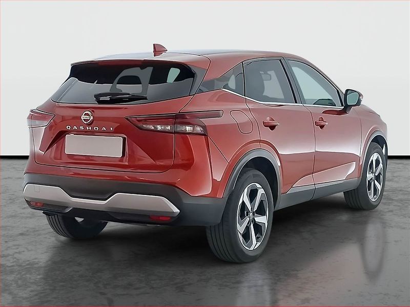 Nissan Qashqai (2022) 1.3 DIG-T - fotka 5 z 18