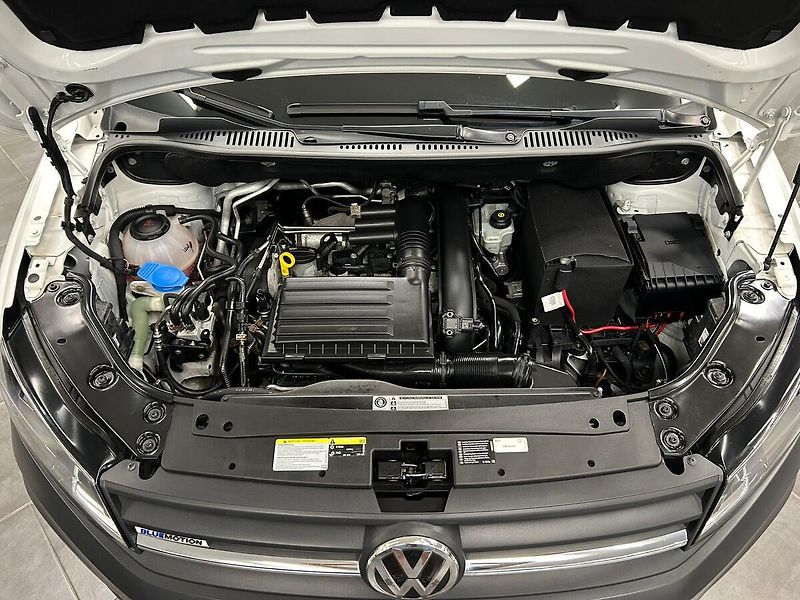 Volkswagen Caddy (2017) 1.4TGI Maxi Skříň | Záruka - fotka 84 z 93