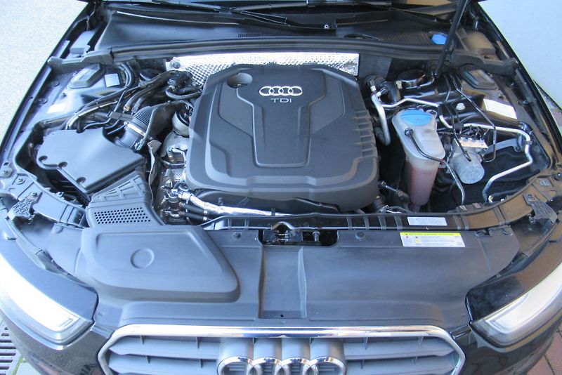 Audi A4 Avant 2.0 TDI AUT. KLIMA  *AUTOMAT* - fotka 32 z 37