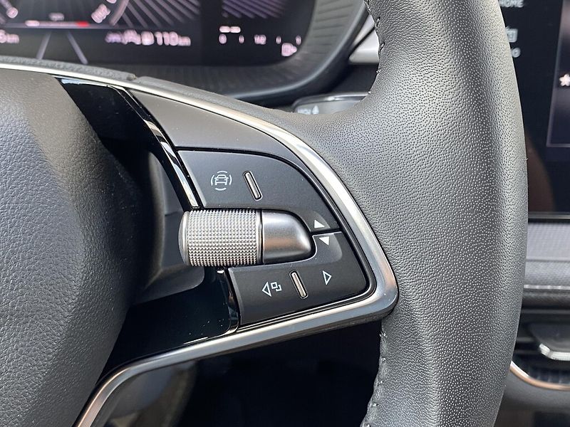 Škoda Fabia 1,0 TSI 85 kW Selection - fotka 15 z 26