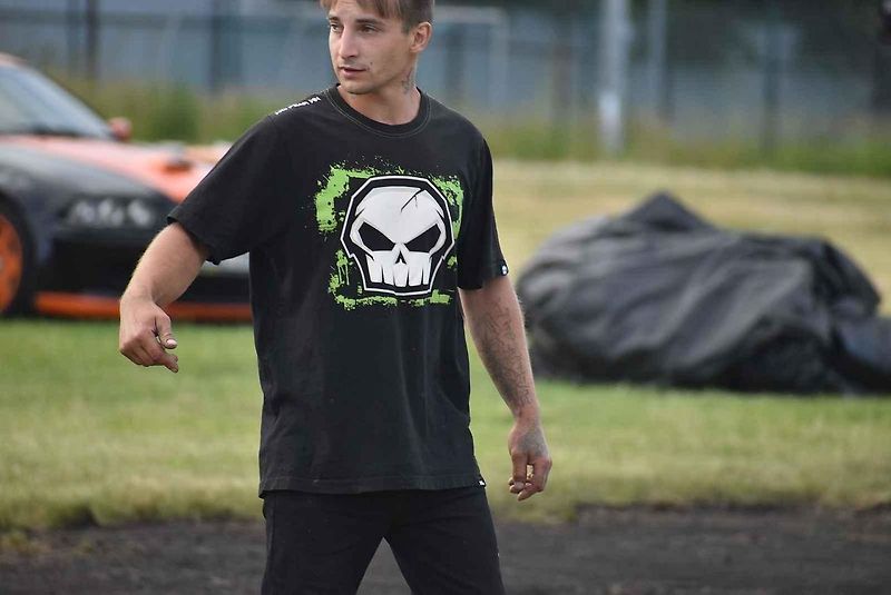 Kaskadéři z Flott Cascaders team předvedli v Bruntále své klasické autorodeo 25. června. V České Vsi vystoupí 28. června a v Bludově 1. července.