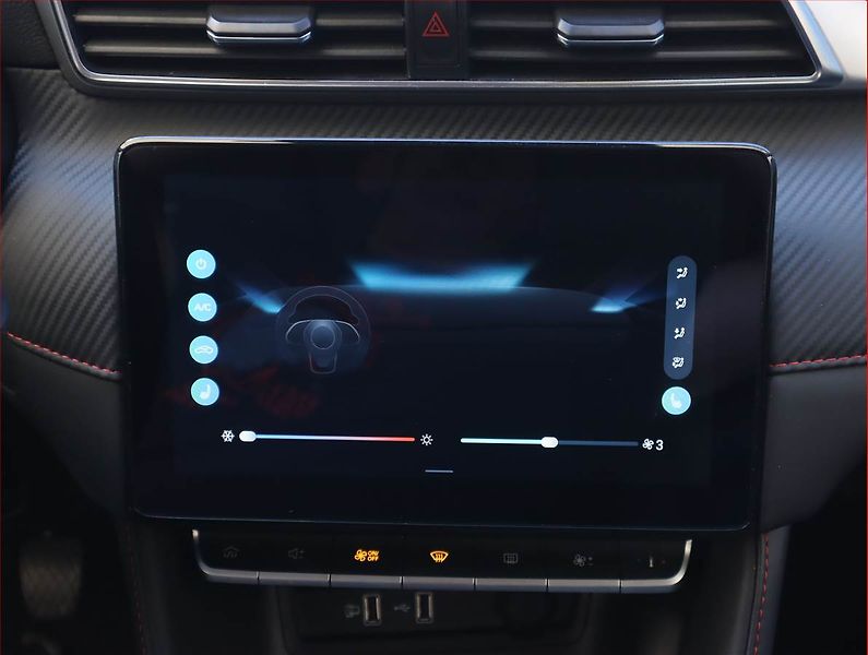 MG ZS (2025) 1.5 - fotka 16 z 24