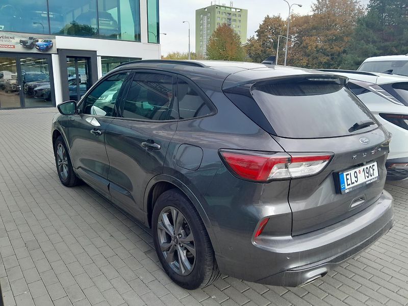 Ford Kuga ST-Line X PHEV, ČR, 1.MAJ - fotka 5 z 8