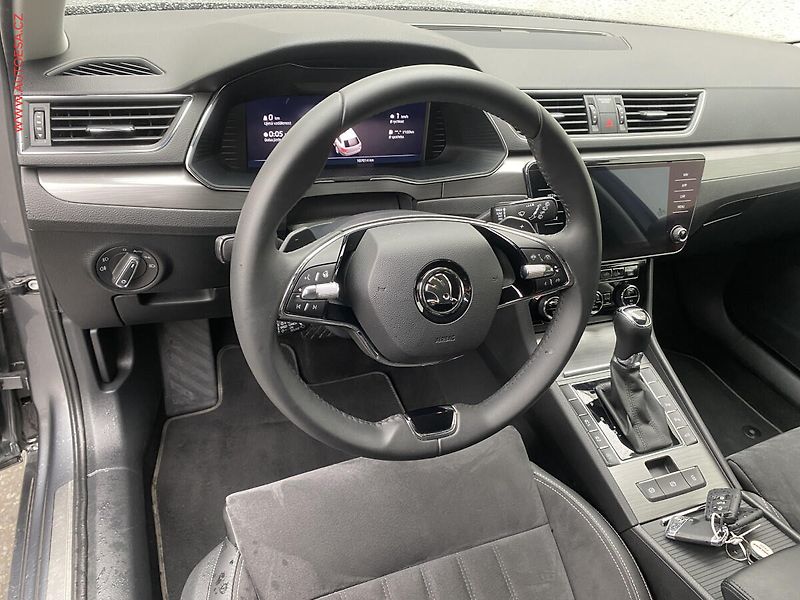 Škoda Superb (2022) 2.0 TDi 4x4, 2.maj,ČR, Style - fotka 13 z 21