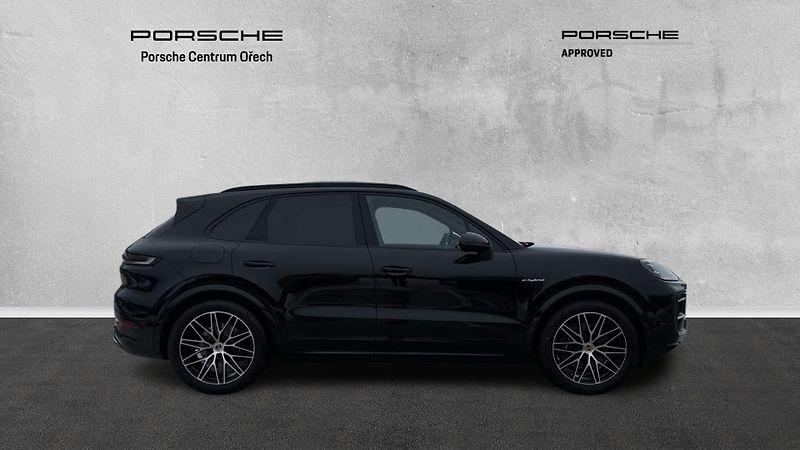 Porsche Cayenne E-Hybrid - fotka 5 z 25