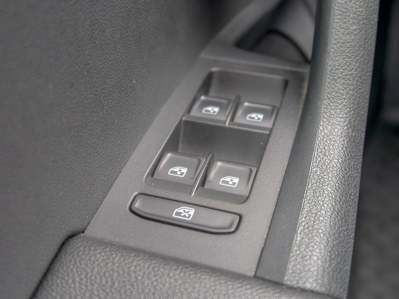 Škoda Octavia (2020) ČR 2.0TDI 110KW – 1 majitel - fotka 29 z 48