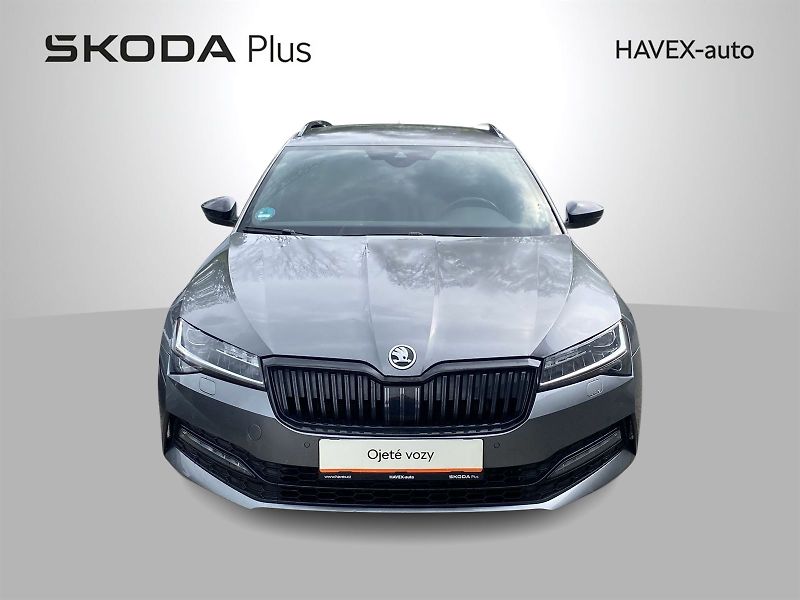 Škoda Superb (2023) Combi 2.0 TDI DSG Sportline - fotka 4 z 33