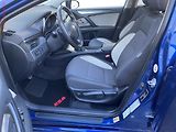 Toyota Avensis (2015) 2.0D-4D, 1.maj, Active, navi - náhled 9
