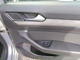 Volkswagen Passat 2.0 TDi DSG 7st. BUSINESS - náhled 15