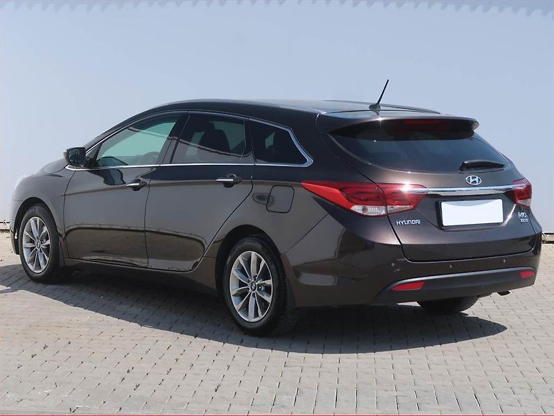 Hyundai i40 (2016) 1.7 CRDi, Automat, Serv.kniha - fotka 4 z 17
