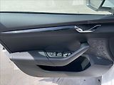 Škoda Octavia 2,0 TDI Ambition Plus KESSY - náhled 14