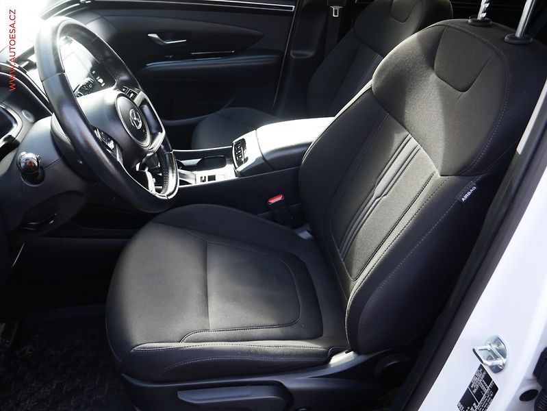 Hyundai Tucson (2021) 1.6CRDi, ČR, AT, kamera - fotka 9 z 18